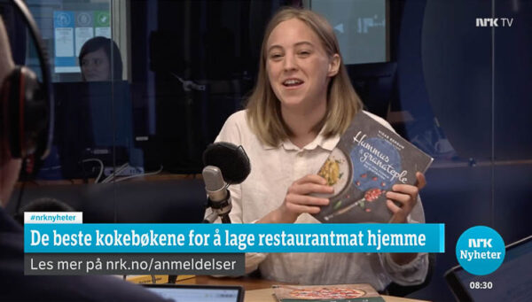 NRKs matanmelder Miriam Folland holder og anbefaler Hummus & granateple